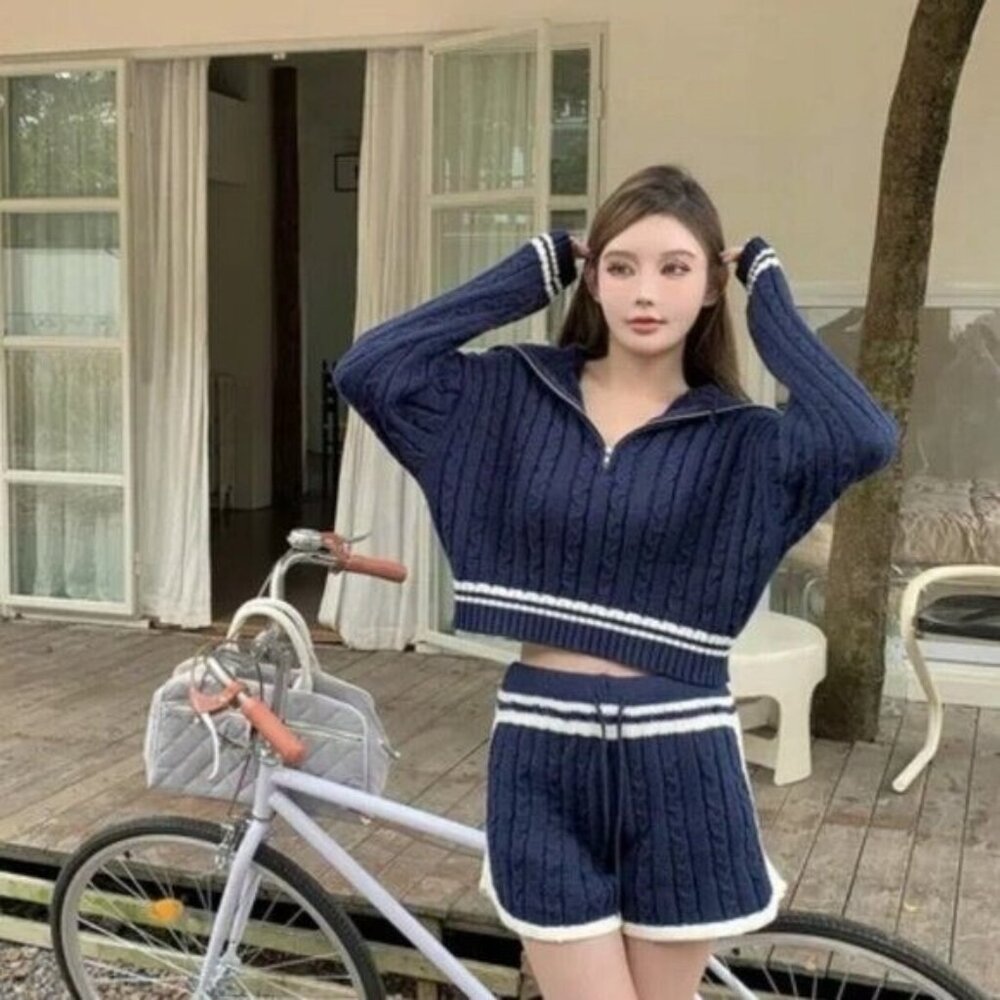 Women Outfit Two Piece Set Crop Sweater-Shorts Knit Blue Size M Sailor Neck - Picture 10 of 16